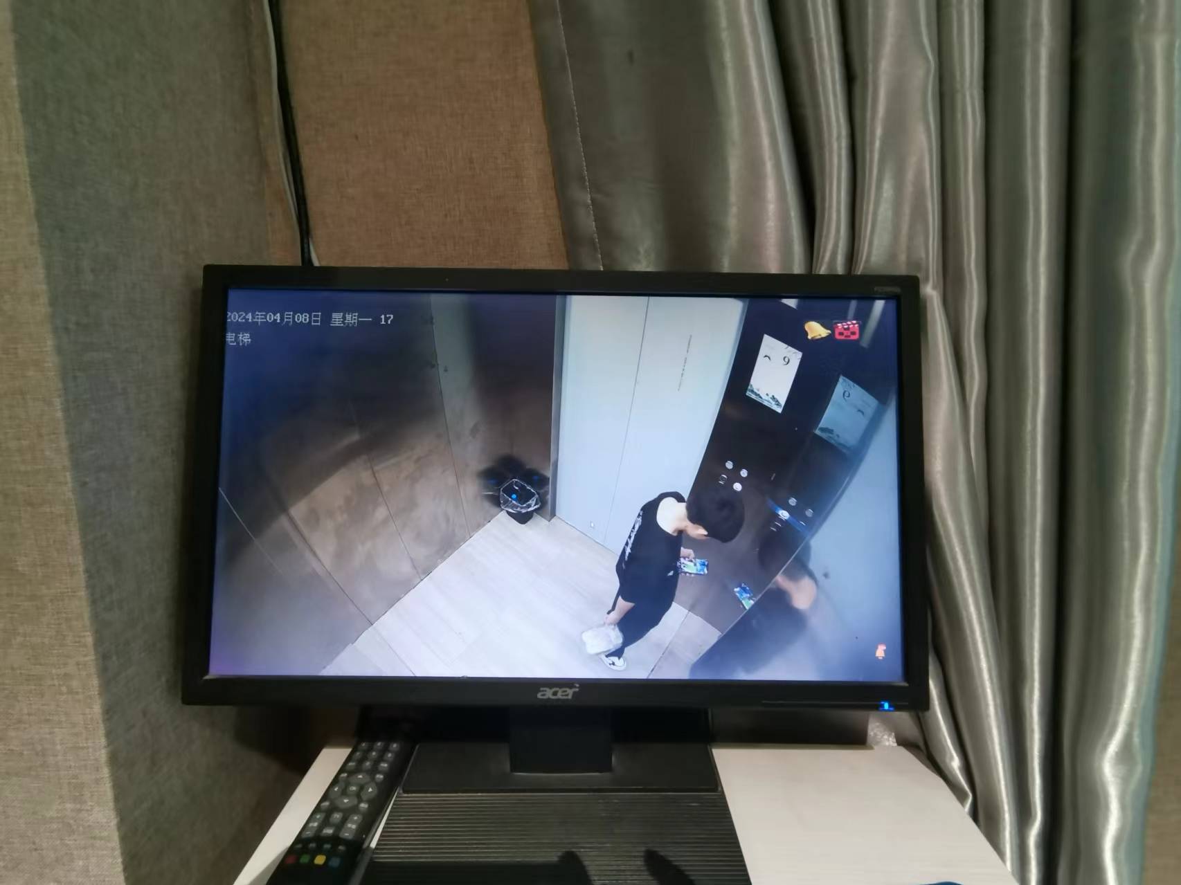 电梯电瓶车识别