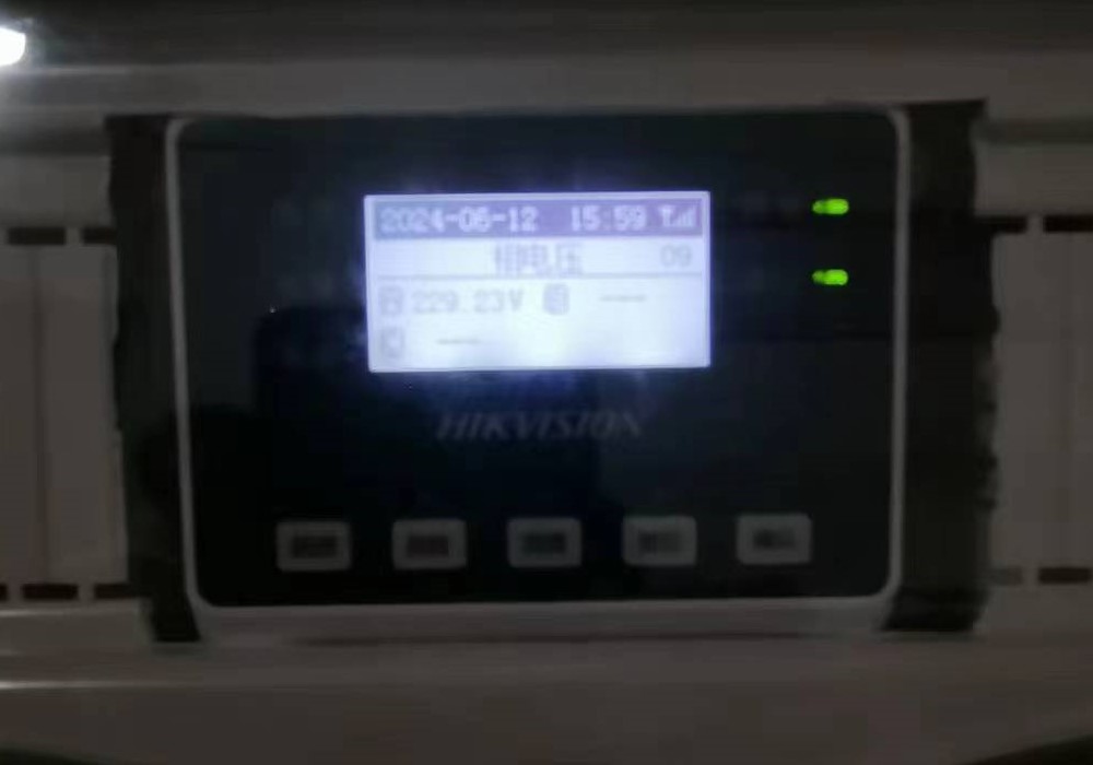 江西宜春市万载县株潭镇学校智慧消防视频监控系统项目之智慧用电装置安装案例